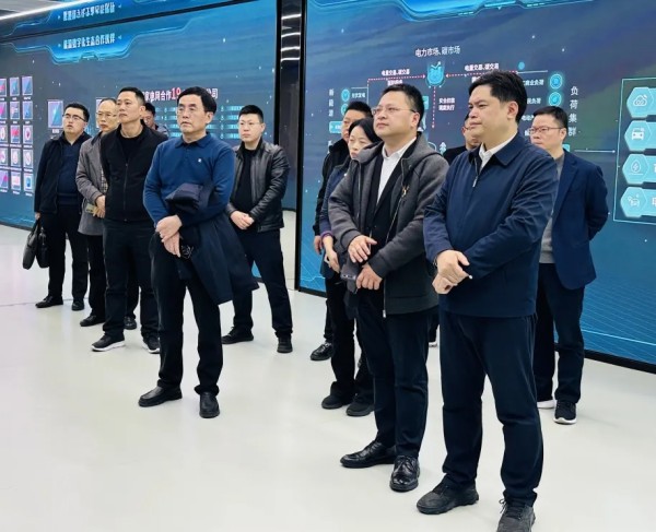 潮州市政府考察团莅临环球360科技集团，，，，，推进双方周全深化相助
